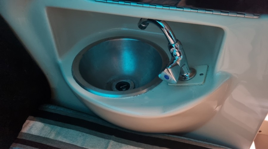 Hele dikke Mariah Z258 Shabah met 7,4 MPI Bravo III met 310pk (BOMVOL!)