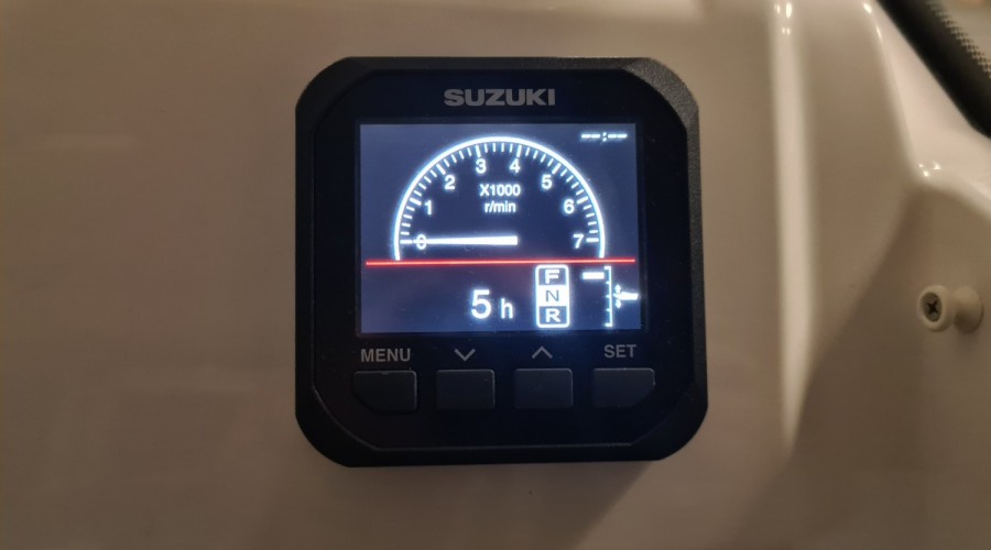 Suzuki DF175AP (2019) met slechts 5 uur