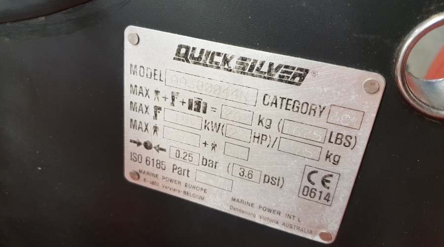 Quicksilver 380 HD