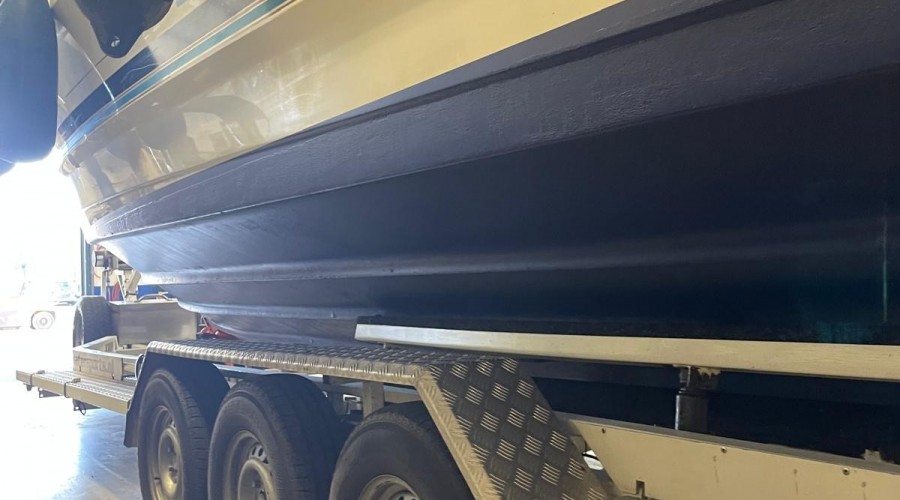 Bayliner 2855 (z&eacute;&eacute;r compleet)