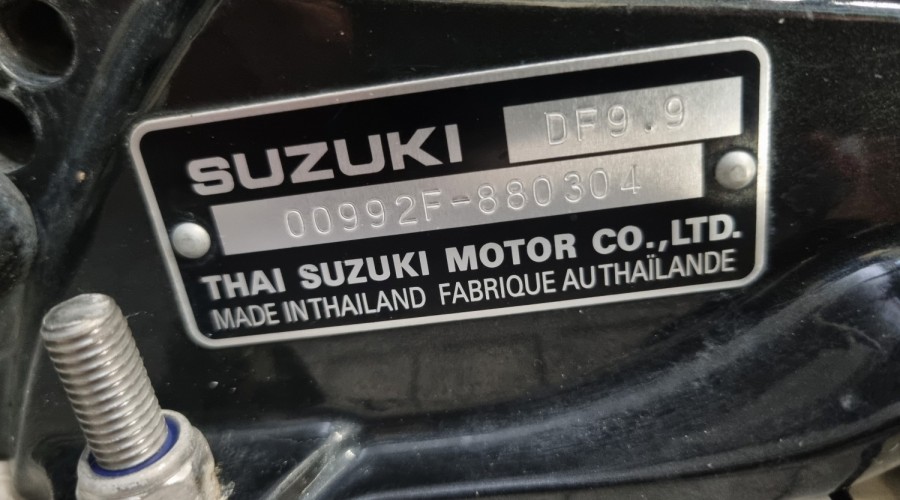 Myzyk PM 410 met Suzuki DF9,9 en trailer