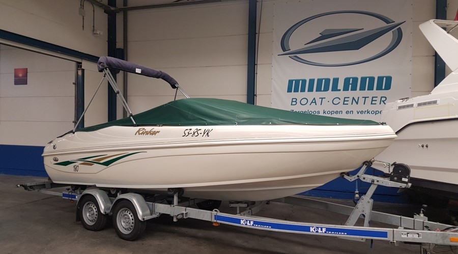 Rinker 180 Bowrider