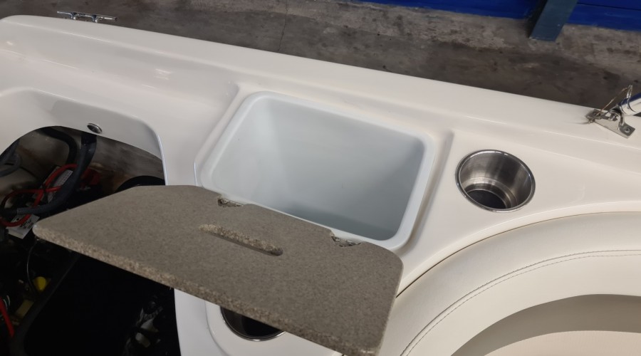 Rinker Captiva 192