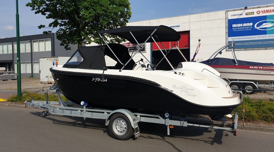 Oud Huijzer 570 Tender