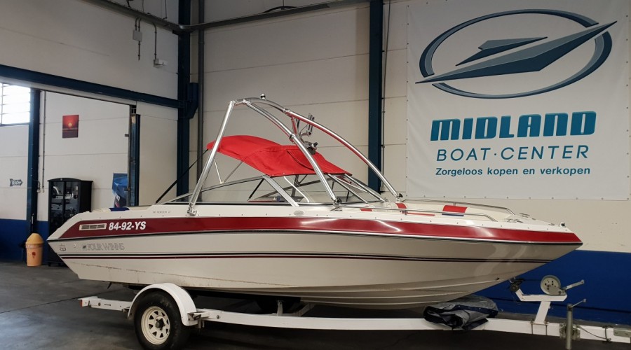 Hele nette Four Winns 190LS Bowrider